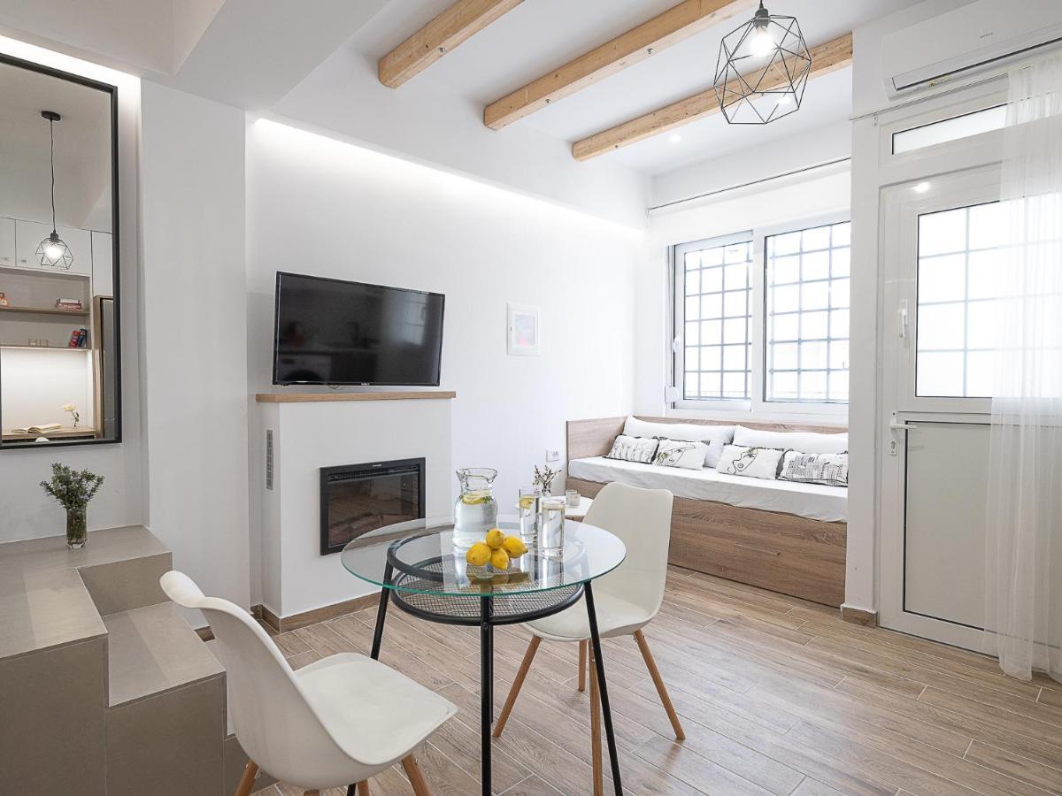 Cozy Studio In Dafnes Near To Heraklion Apartment Dhafnes Exterior photo