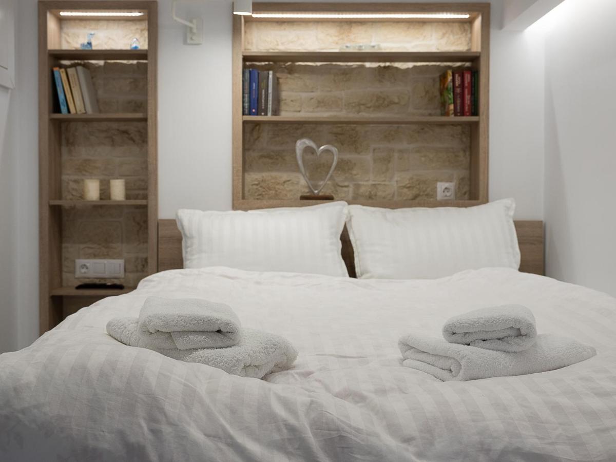 Cozy Studio In Dafnes Near To Heraklion Apartment Dhafnes Exterior photo
